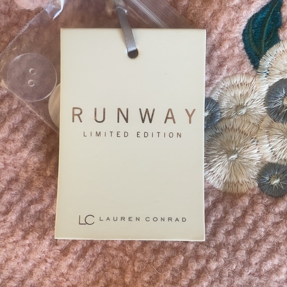 Lauren Conrad limited edition runway jacket - Picture 2 of 7